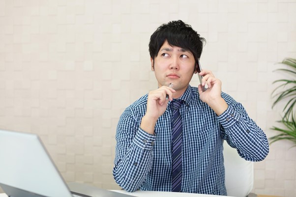 男性 電話 悩む
