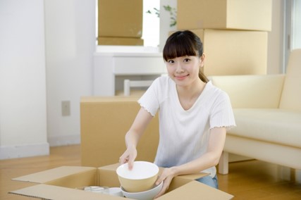 女性 食器 梱包